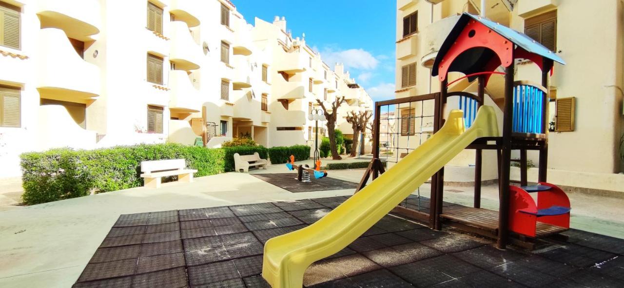Apartamento La Felicidad II By Denia Costa Exterior photo
