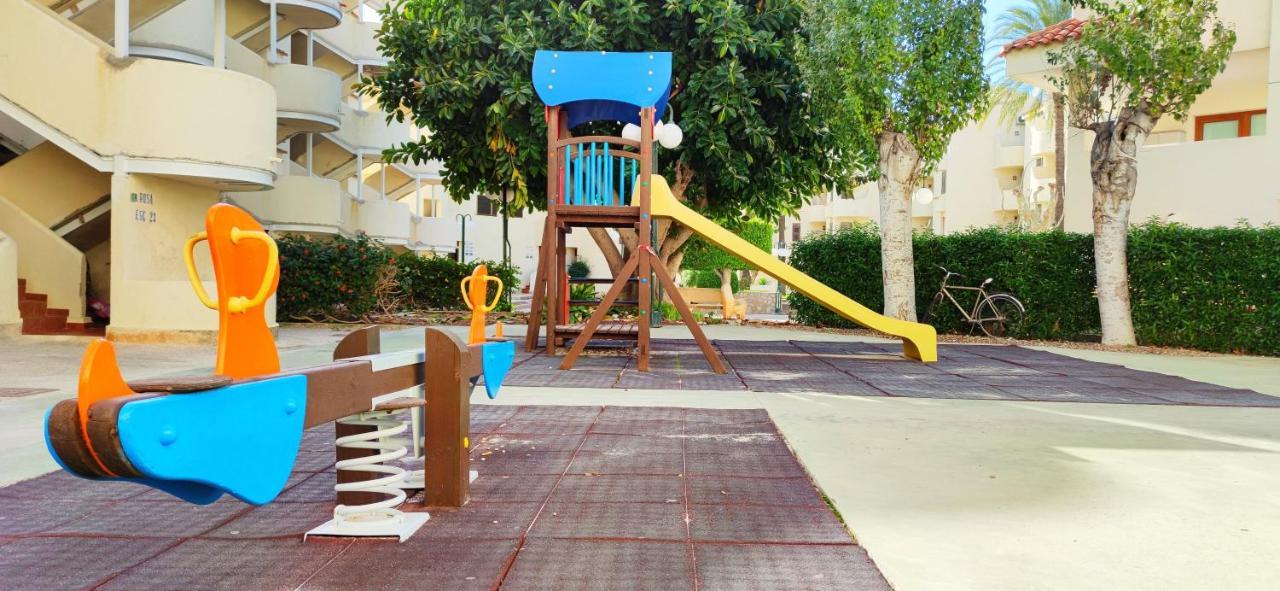 Apartamento La Felicidad II By Denia Costa Exterior photo